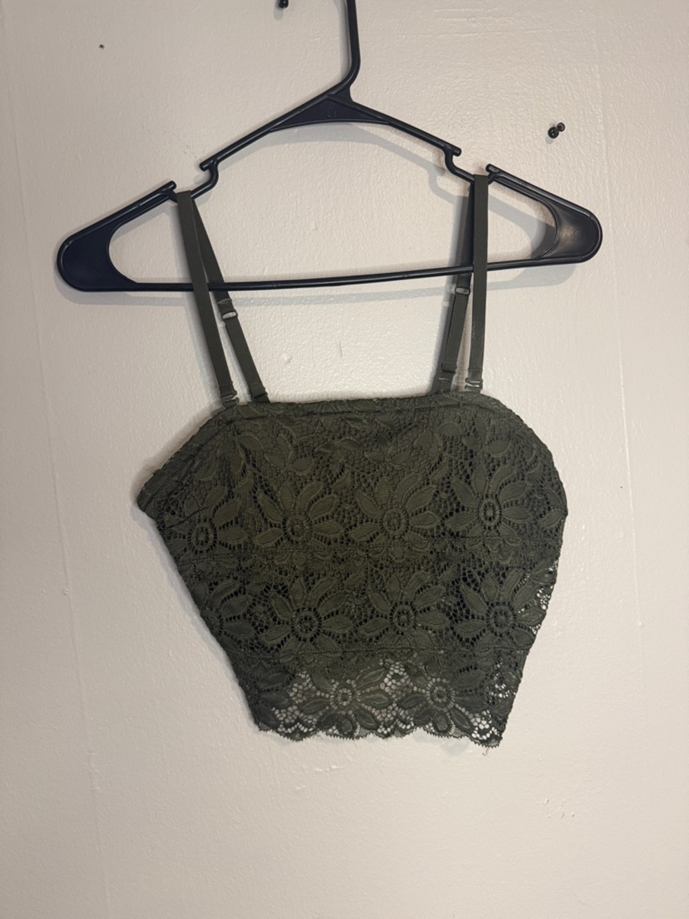 SO Olive Green Lace Cropped Cami